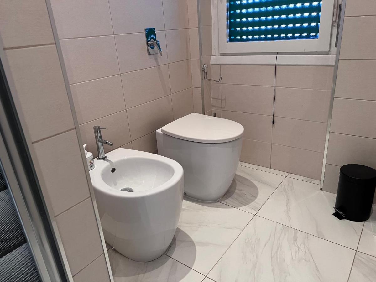 شقة Casa Luca ميلان المظهر الخارجي الصورة